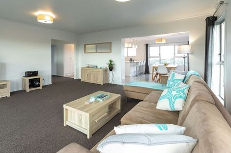 Photo of property in 8 Panorama Avenue, Paihia, 0200