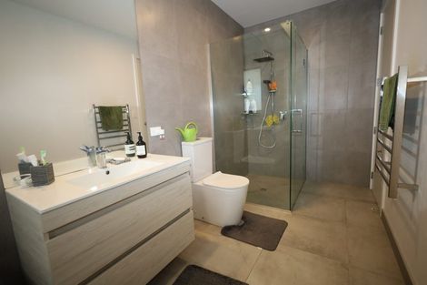 Photo of property in 17 Pakanga Grove, Pyes Pa, Tauranga, 3112