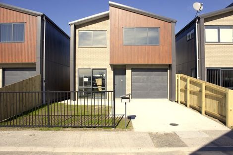 Photo of property in 87 Black Beech Crescent, Takanini, 2110