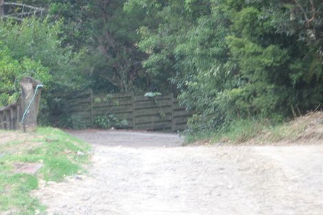 Photo of property in 1/47 Valley View Road, Glenfield, Auckland, 0629