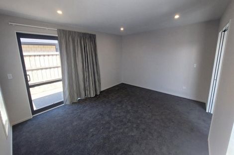 Photo of property in 130 Shillingford Boulevard, Rolleston, 7615