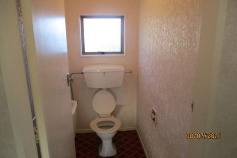 Photo of property in 135 Winara Avenue, Waikanae, 5036