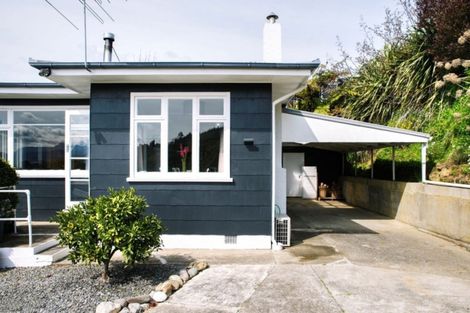 Photo of property in 22 Buller Street, Picton, 7220