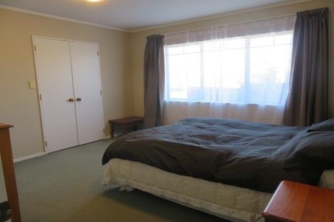 Photo of property in 17 Mews Place, Forest Lake, Hamilton, 3200