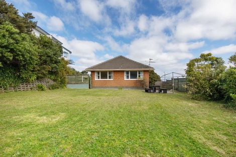 Photo of property in 101 Dowse Drive, Maungaraki, Lower Hutt, 5010