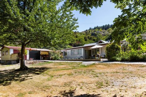 Photo of property in 3 Holloway Street, Clyde, 9330