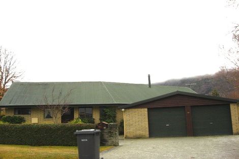 Photo of property in 53 Adamson Drive, Arrowtown, 9302