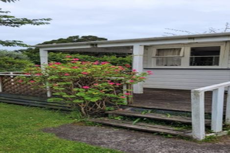 Photo of property in 17 Mouatt Street, Waitara, 4320