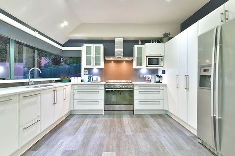 Photo of property in 80 Scott Road, Stanmore Bay, Whangaparaoa, 0932