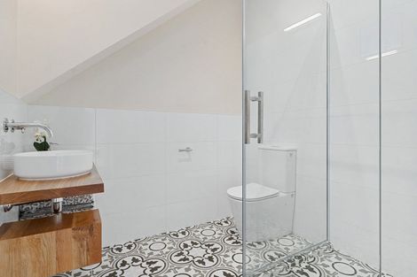 Photo of property in 107a Oceanview Road, Mount Maunganui, 3116