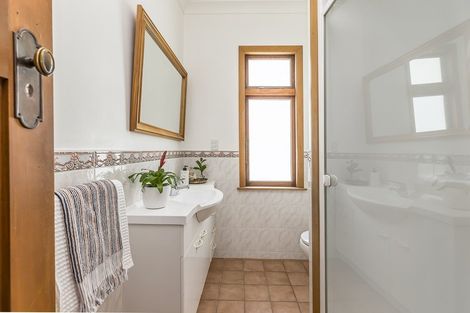 Photo of property in 8 Strathavon Road, Miramar, Wellington, 6022