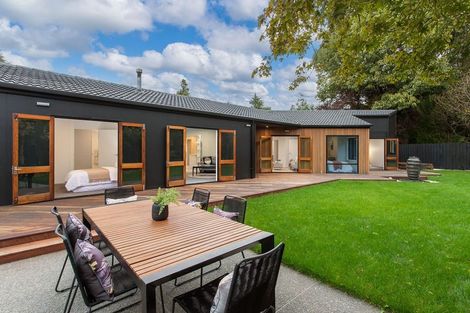 Photo of property in 16 Brookford Place, Westmorland, Christchurch, 8025