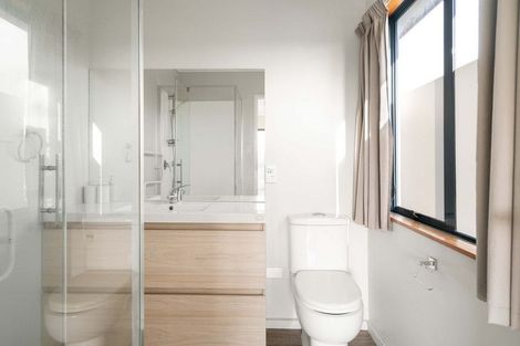 Photo of property in 345a Oceanbeach Road, Mount Maunganui, 3116