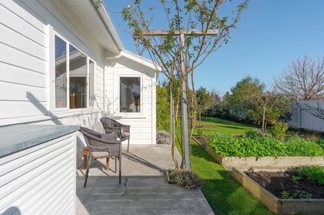 Photo of property in 2 Naples Street, Martinborough, 5711