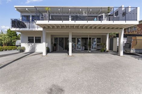 Photo of property in 13 Callender Place, Shelly Park, Auckland, 2014