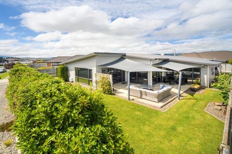 Photo of property in 48 Rosalie Terrace, Kelvin Grove, Palmerston North, 4414