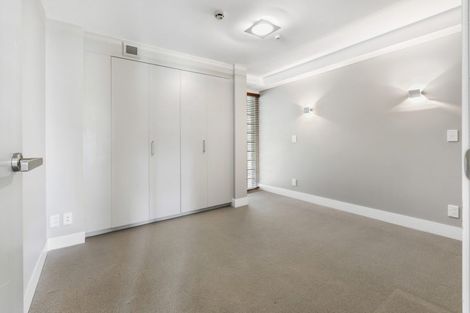 Photo of property in The Capital, 11/370 Oriental Parade, Oriental Bay, Wellington, 6011