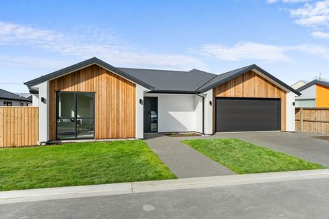 Photo of property in 5 Ayrshire Lane, Halswell, Christchurch, 8025