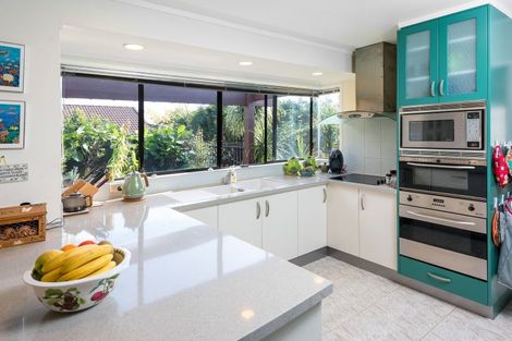 Photo of property in 34 Orangewood Drive, Northpark, Auckland, 2013