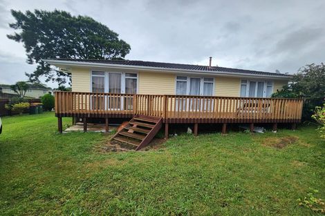 Photo of property in 6 Chadwick Crescent, Mangere East, Auckland, 2024