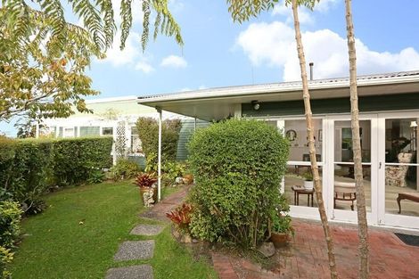 Photo of property in 53 Jaemont Avenue, Te Atatu South, Auckland, 0610