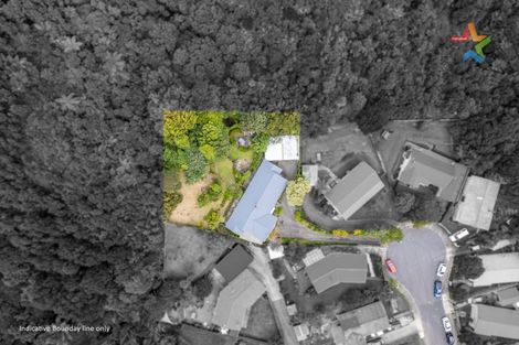 Photo of property in 5 Mokopuna Grove, Stokes Valley, Lower Hutt, 5019