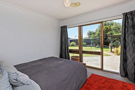 Photo of property in 100 Flaxmere Avenue, Flaxmere, Hastings, 4120