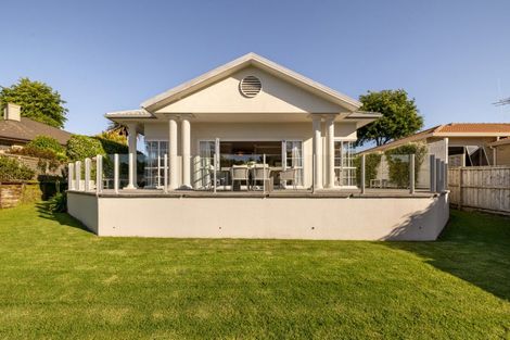 Photo of property in 19 Buckingham Place, Bethlehem, Tauranga, 3110