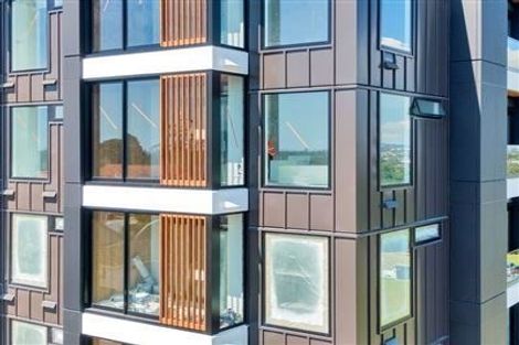 Photo of property in Frank Sargeson Apts, 502/80 Anzac Street, Takapuna, Auckland, 0622