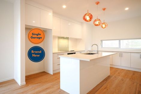 Photo of property in 10a Tirimoana Road, Te Atatu South, Auckland, 0602