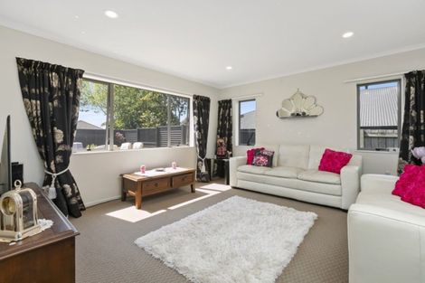 Photo of property in 77 Condor Drive, Pyes Pa, Tauranga, 3112