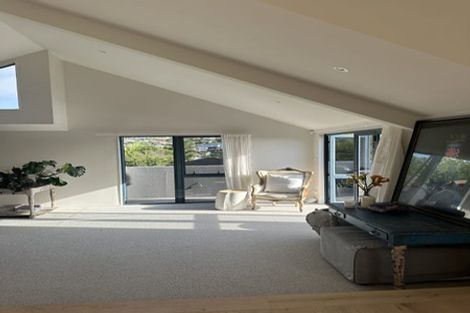 Photo of property in 2/12 Aotearoa Terrace, Murrays Bay, Auckland, 0630