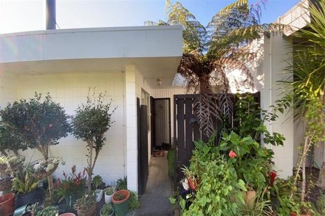 Photo of property in 1/8 Wilbur Place, Pakuranga Heights, Auckland, 2010