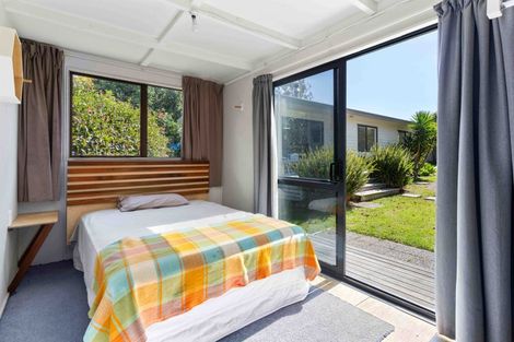 Photo of property in 112 Mckellar Place, Whangamata, 3620