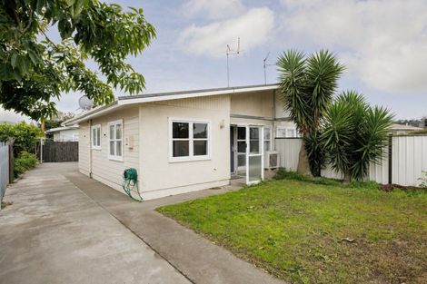 Photo of property in 56 Taradale Road, Marewa, Napier, 4110