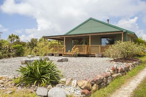 Photo of property in 83 Pupu Springs Road, 83 Pupu Springs Road, Takaka, 7183