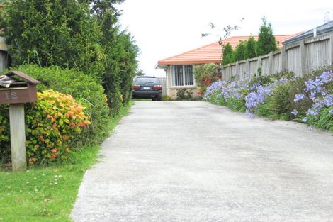 Photo of property in 12 Cyclamen Road, Mangere, Auckland, 2022