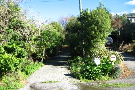 Photo of property in 18 Merlincote Crescent, Governors Bay, Lyttelton, 8971