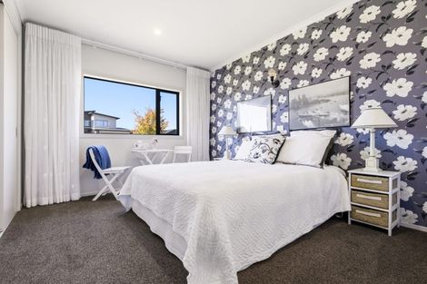 Photo of property in 6 Tuhua Close, Wharewaka, Taupo, 3330