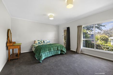 Photo of property in 4 Dormar Place, Churton Park, Wellington, 6037