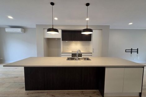 Photo of property in 213 Hobsonville Point Road, Hobsonville, Auckland, 0616