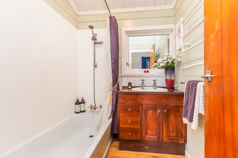 Photo of property in 75 Heke Street, Ngaio, Wellington, 6035