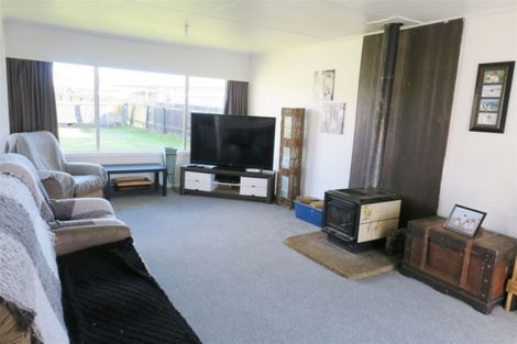 Photo of property in 16 Waipuna Place, Tokoroa, 3420