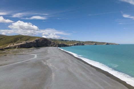 Photo of property in 35 Lake Terrace Road, Little River, 7591