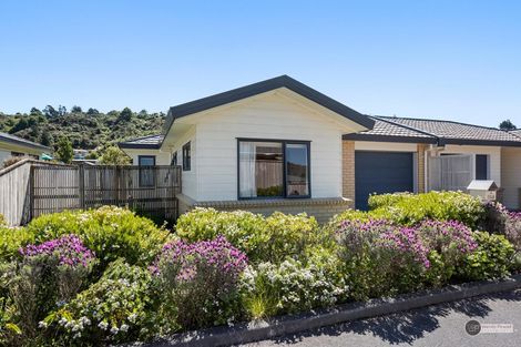 Photo of property in 134b Stokes Valley Road, Stokes Valley, Lower Hutt, 5019
