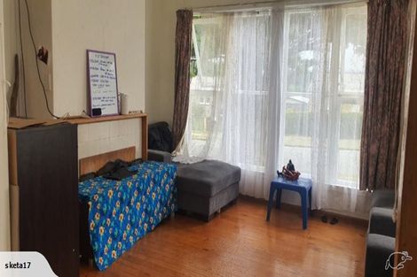 Photo of property in 6-8 Waihemo Street, Waitangirua, Porirua, 5024