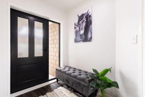 Photo of property in 9 Aqua Way, Paraparaumu, 5032