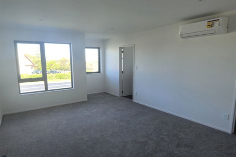 Photo of property in 1b Altair Place, Windsor Park, Auckland, 0632