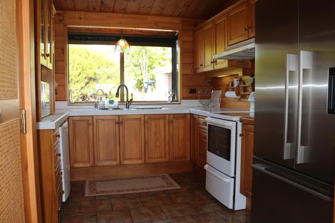 Photo of property in 43 Cable Bay Heights Drive, Cable Bay, 0420