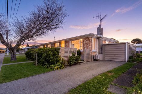 Photo of property in 3/13 Alexander Road, Raumati Beach, Paraparaumu, 5032